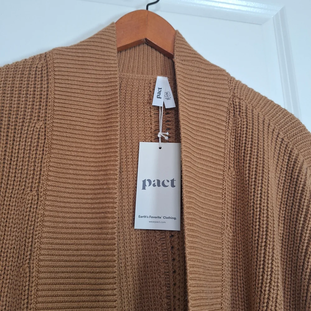 NWT Pact Organic Cotton Knit Camel Brown Sweater Cardigan Size M/L